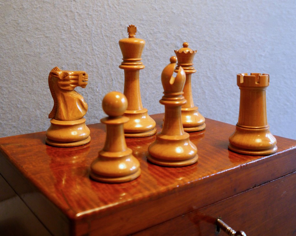 chess staunton rook dimensions